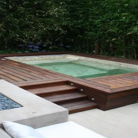 Attractive Holiday In With Jacuzzi Near Lake Сasa de vacaciones *