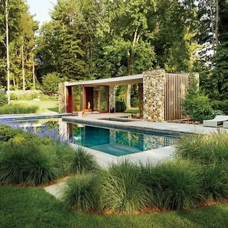 Attractive Holiday In With Jacuzzi Near Lake Дом отдыха Эвей